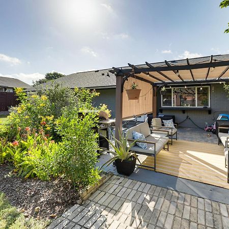 Modern Austin Home With Outdoor Pool And Fire Pit! Extérieur photo
